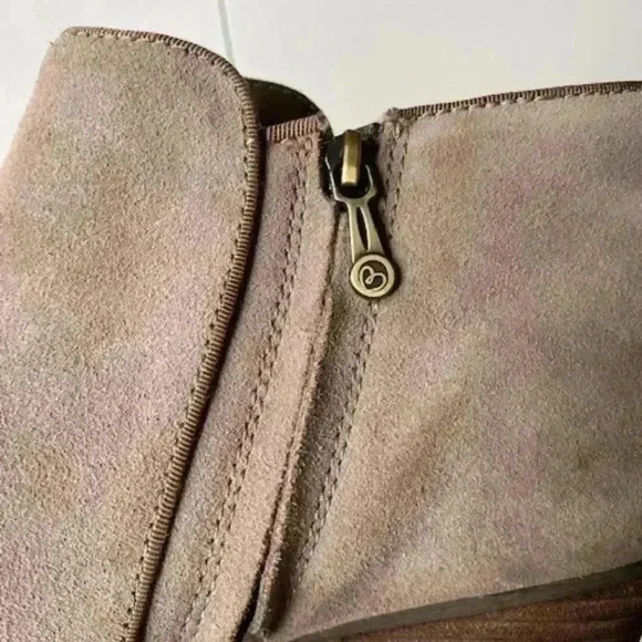 Blondo Women's Villa Waterproof Ankle Bootie Suede Leather Size 10M - Picture 4 of 9